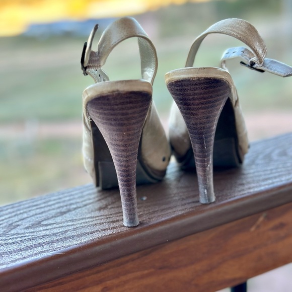 Zodiac USA Leather Heel - 6.5 - Picture 4 of 6